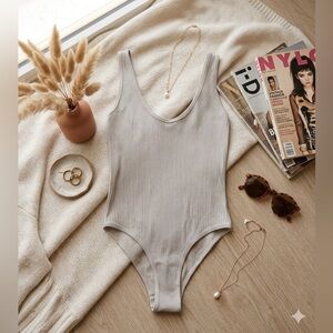 Women’s AURA US S Beige V-Neck Ribbed Bodysuit